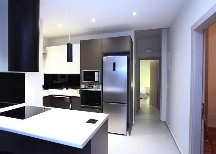 דירה Elysium- White Tower *