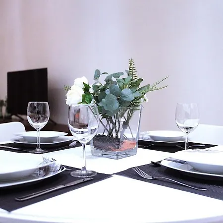 Elysium- White Tower Appartement