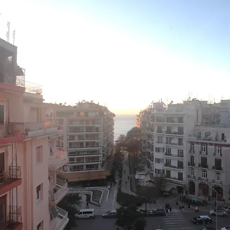 Elysium- White Tower 公寓 *